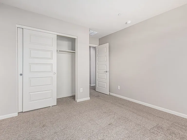 733 E Commonwealth Ave #15 — Photo 31