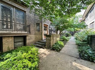 2469 Overlook Rd APT 3, Cleveland Heights, OH 44106