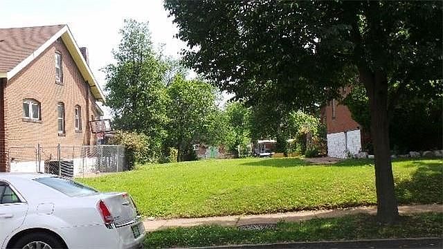 1st image of 4820 Lee Ave