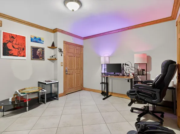 9 NE 19th Court #214c, Wilton Manors, FL 33305