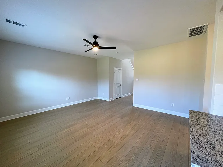 1414 Windermere Way — Photo 18