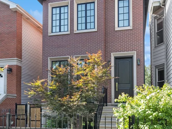 2241 W School St, Chicago, IL 60618