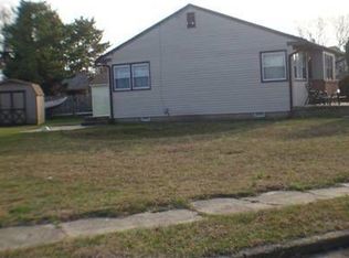 835 Bobby Jones Rd, Brigantine, NJ 08203