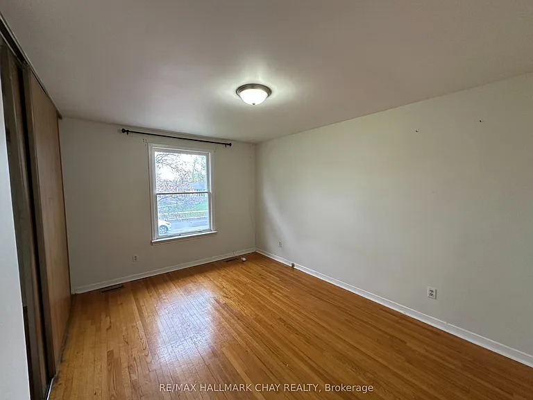 278 Pine Dr — Photo 5