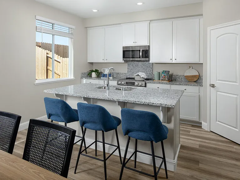Sunridge_Plan_1_Model_Web-6
