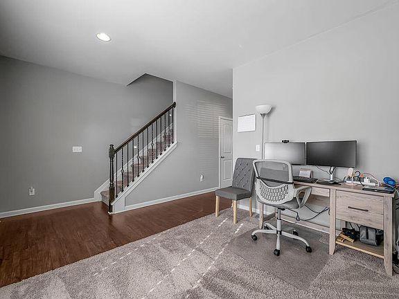 4th image of 2449 Fieldrush Rd