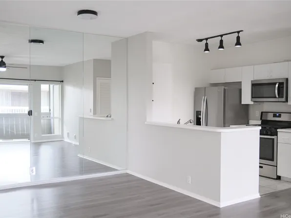 91-223 Hanapouli Cir APT 34J, Ewa Beach, HI 96706