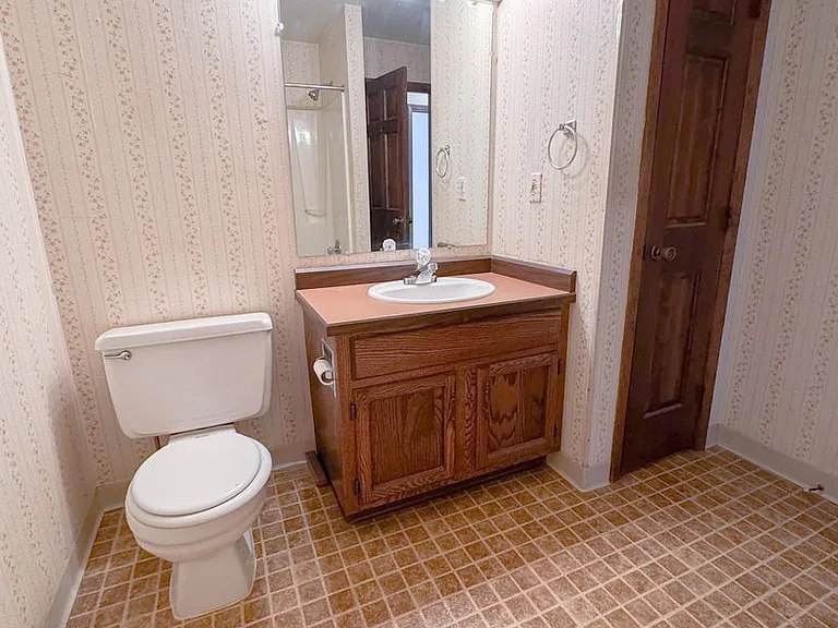1341 Sugarview Dr — Photo 7