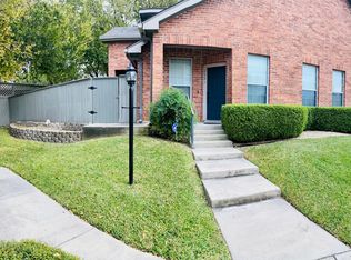 135 Chapel Hill Cir, San Antonio, TX 78240