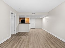 Woodland Trio Apartments