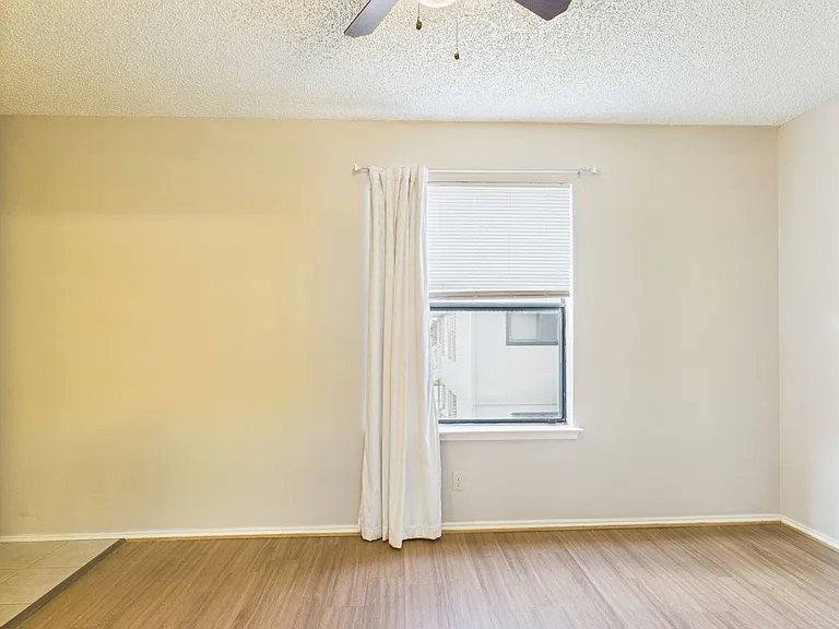 297 Billie Dr #2 — Photo 12