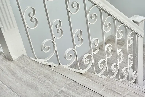 Rented by Bold New York | media 30