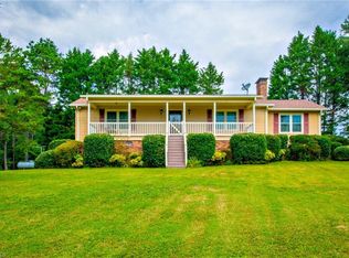 487 Mountain Brook Rd, Asheboro, NC 27205