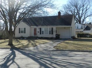 4119 Prairie Ln, Prairie Village, KS 66208