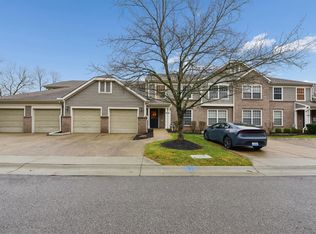 2097 Clareglen Dr #102, Crescent Springs, KY