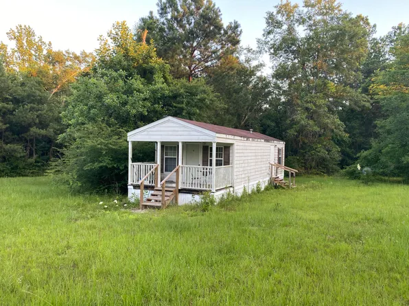 560 Restertown Rd, Poplarville, MS 39470