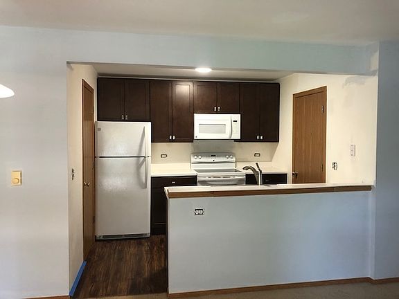 2nd image of 531 Leah Ln #2C