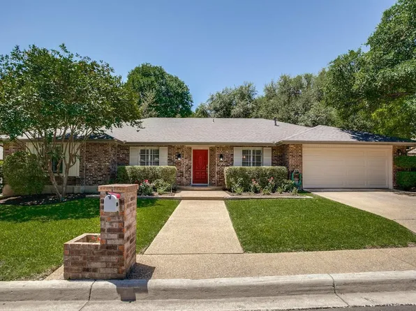 310 Twisted Wood Dr, San Antonio, TX 78216