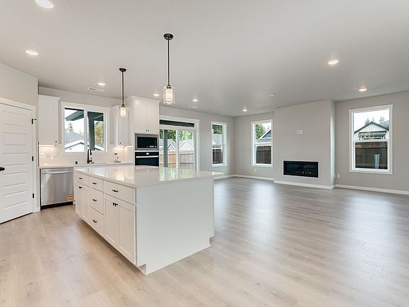 634 NW 28TH ST by Aho Construction