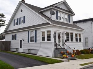 213 Brookside Ave, Amsterdam, NY 12010