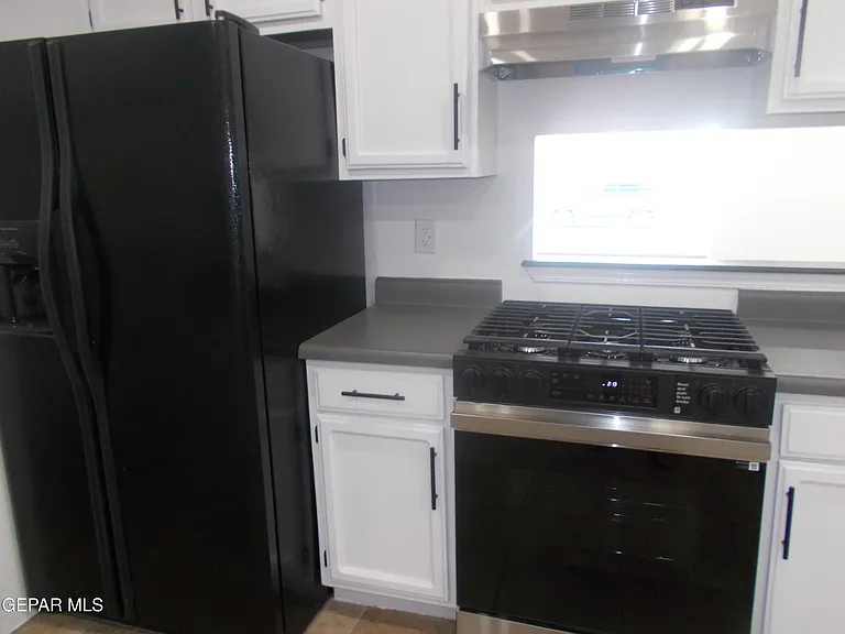 1860 Joan Francis Dr — Photo 8