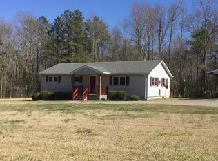 14801 Cooks Mill Rd, Lanexa, VA 23089