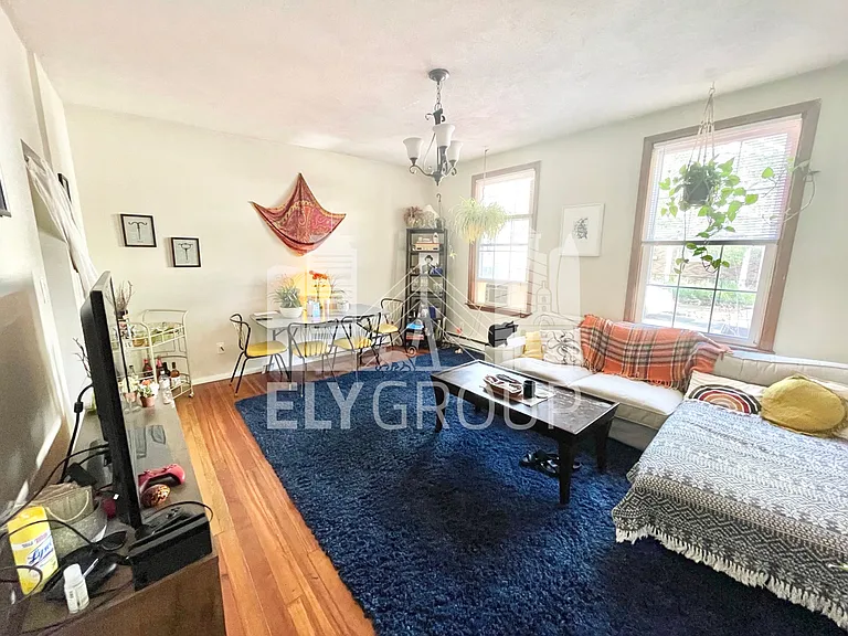 74 Thorndike St #2 — Photo 3