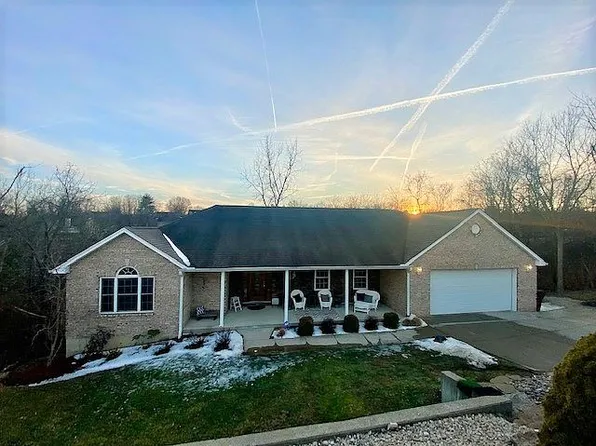 19671 Alpine Dr, Lawrenceburg, IN 47025