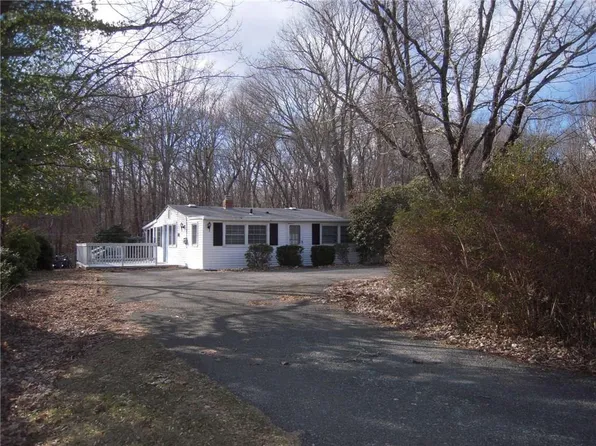 1570 Kingstown Rd, South Kingstown, RI 02879