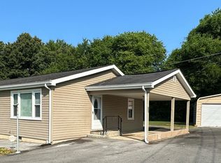 121 Gibson White Cir, Madisonville, TN 37354