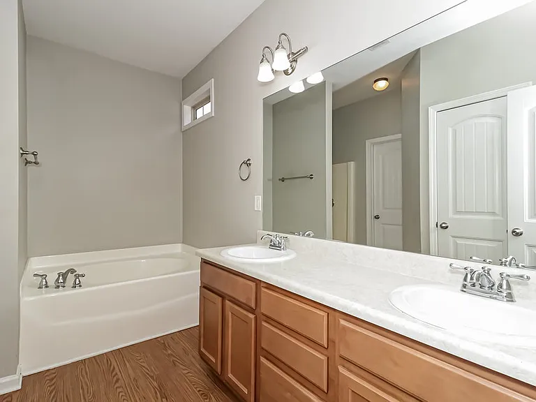 34 Samuel Way NW — Photo 13