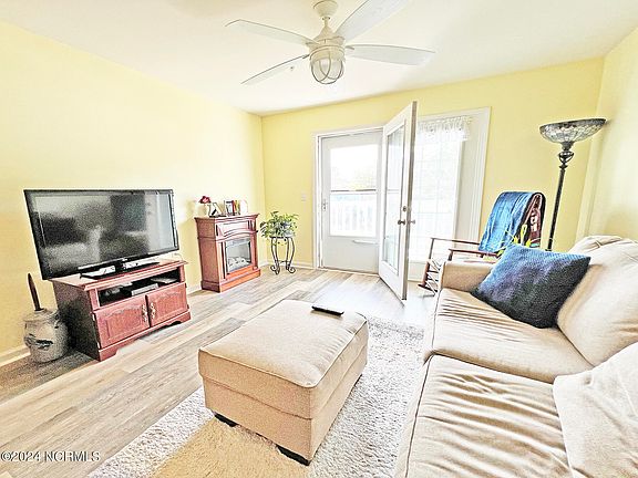 4th image of 632 Condo Club Drive #108