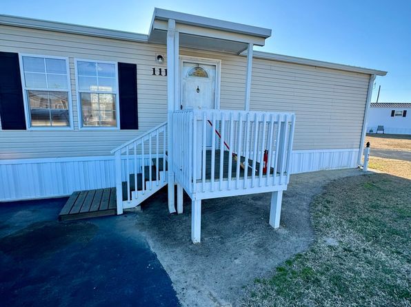 111 Lomie McLean Ln