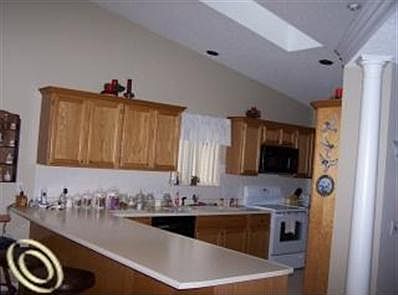 5th image of 1000 Saint Joseph Ln