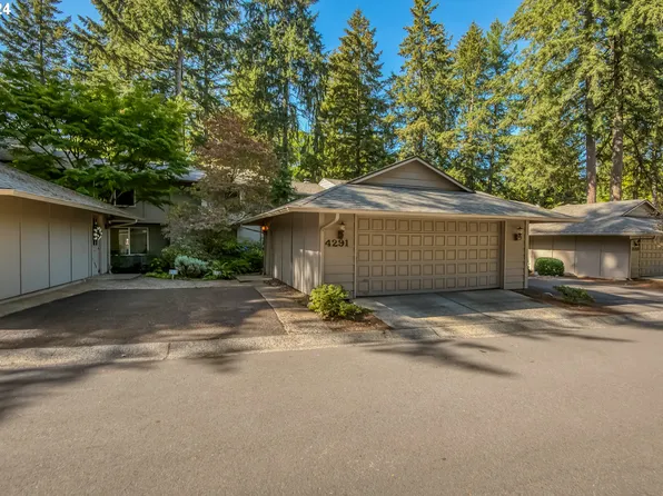 4291 Woodside Cir, Lake Oswego, OR 97035