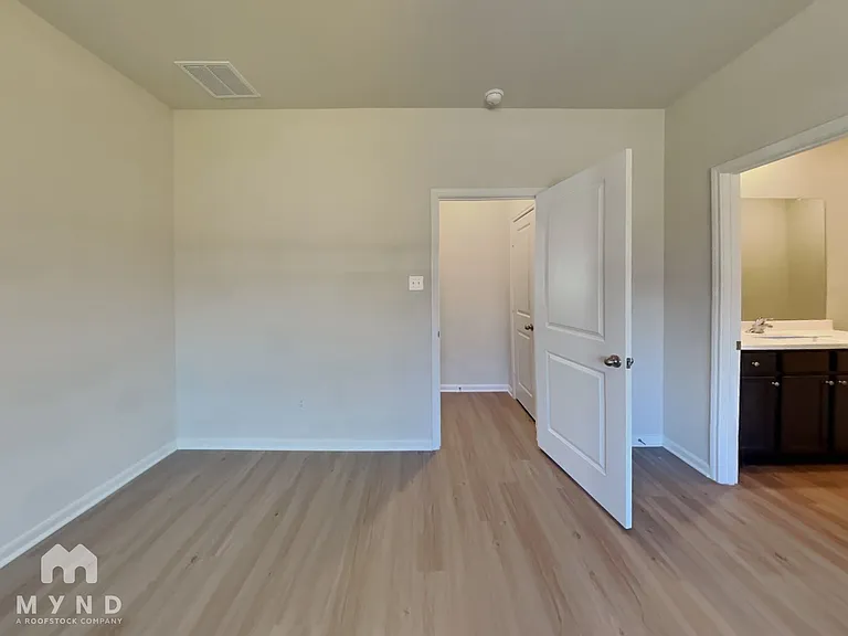 15607 Plum Brook Dr — Photo 11