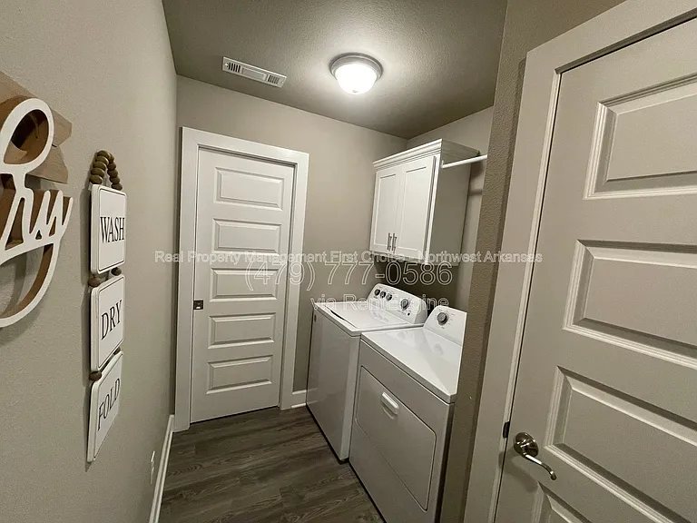 1020 Trestle Ln — Photo 13