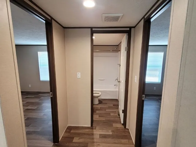 39 Sunnybrook Ln — Photo 11