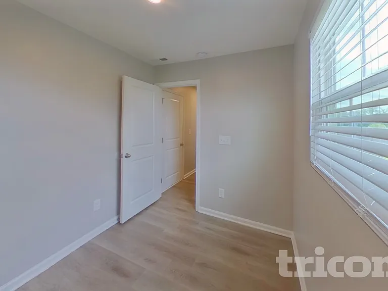 656 McCormick Ln — Photo 19