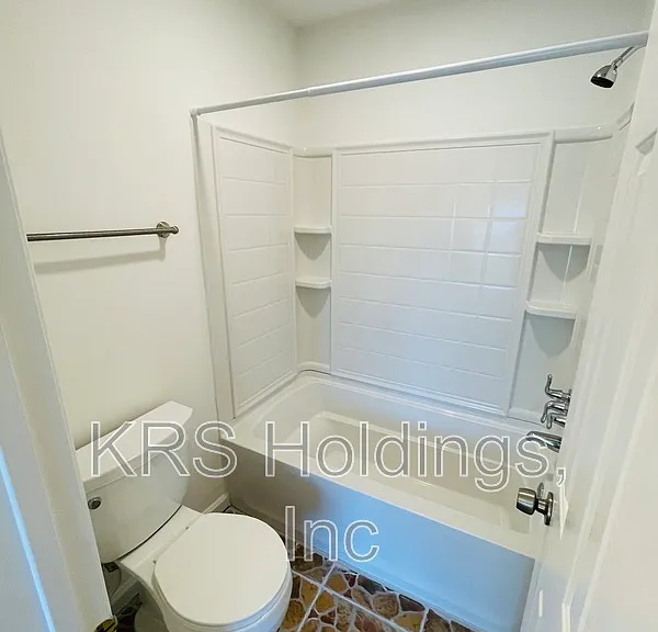 1330 Rica Ct — Photo 12