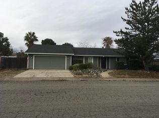 188 Woodhill Dr, Redding, CA 96003