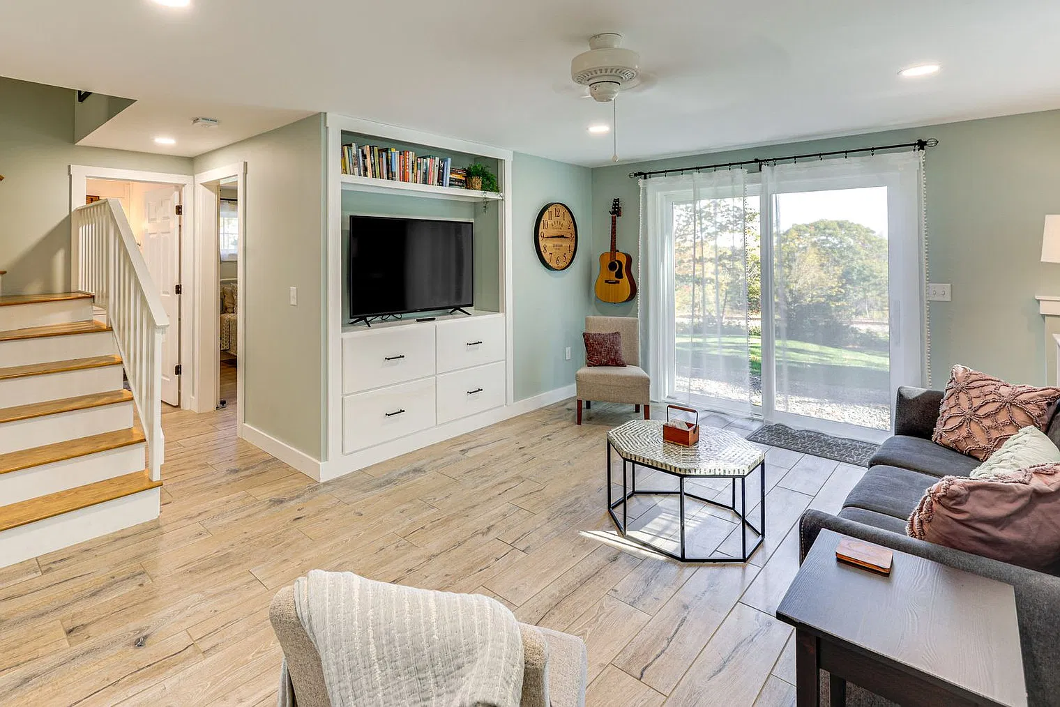 2 bed, 2.0 bath, 1496 sqft, $2,795 — Photo 3