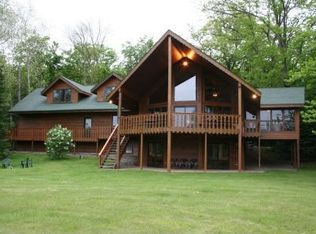 1962 Military Rd, Eagle River, WI 54521