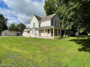400 W Maple St, Columbus, KS 66725