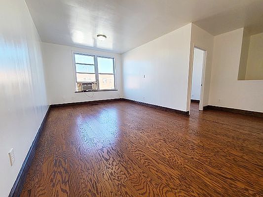 1st image of 234 Sumpter St Floor 2