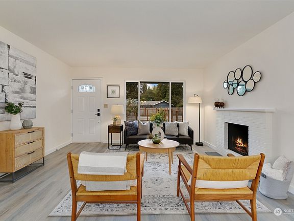 5th image of 20429 Cypress Way