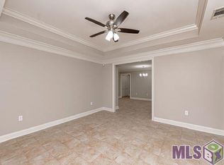 1310 S Lanoux Ave, Gonzales, LA 70737