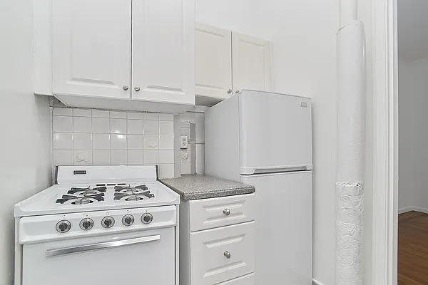 Rented by Living New York | media 15