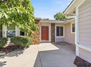 1314 W Jenkins Blvd, Raymore, MO 64083