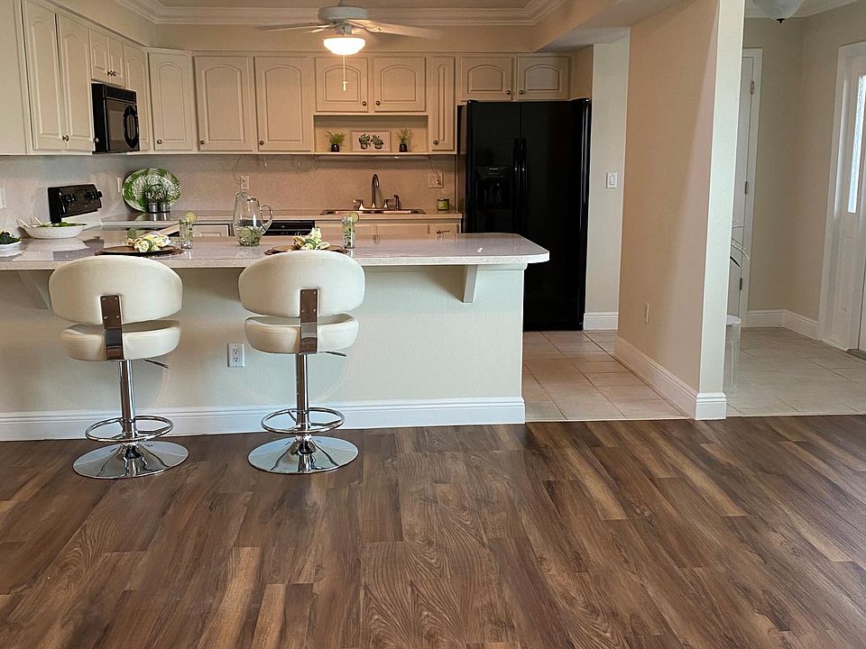 1st image of 6891 Myerlee Gardens Ave